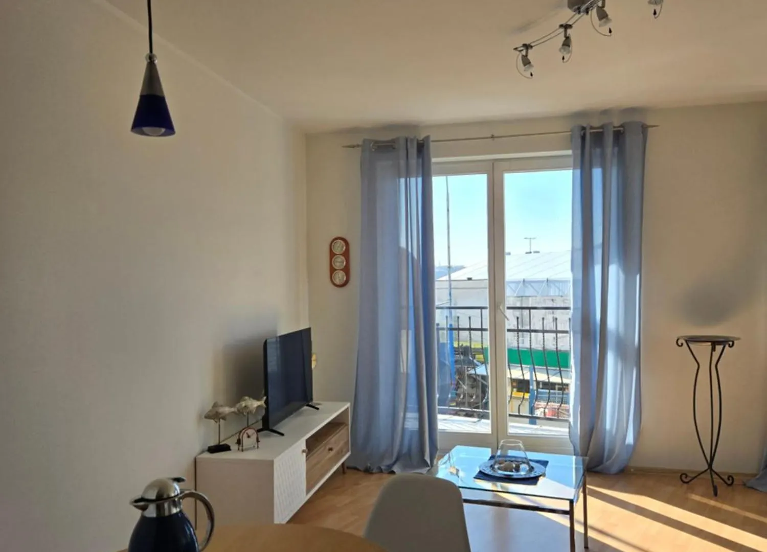 Cosy Apartment With A Balcony Near The Harbour In Kolobrzeg By Noclegi Renters