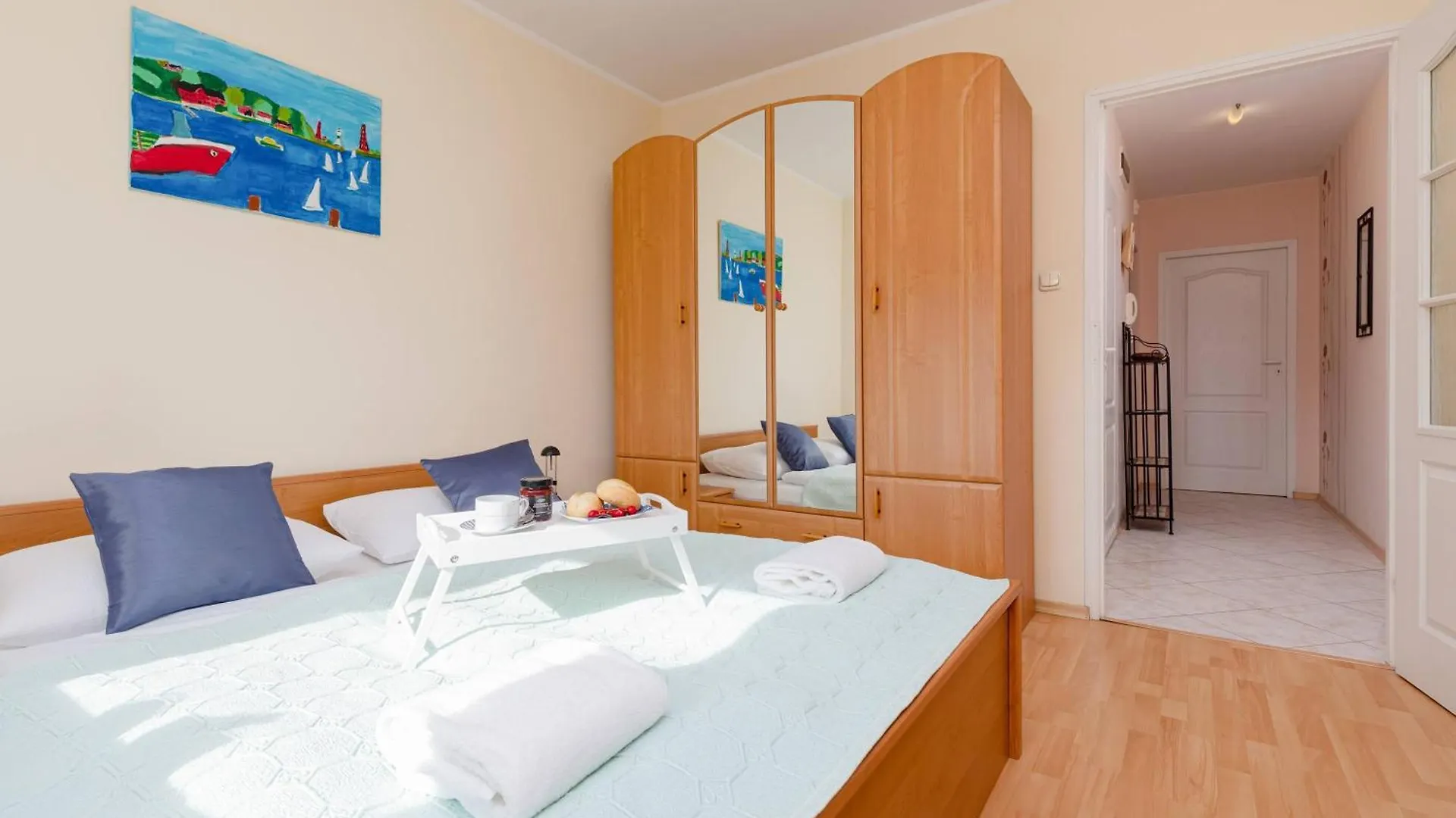 Cosy Apartment With A Balcony Near The Harbour In Kolobrzeg By Noclegi Renters 0*,  Poland