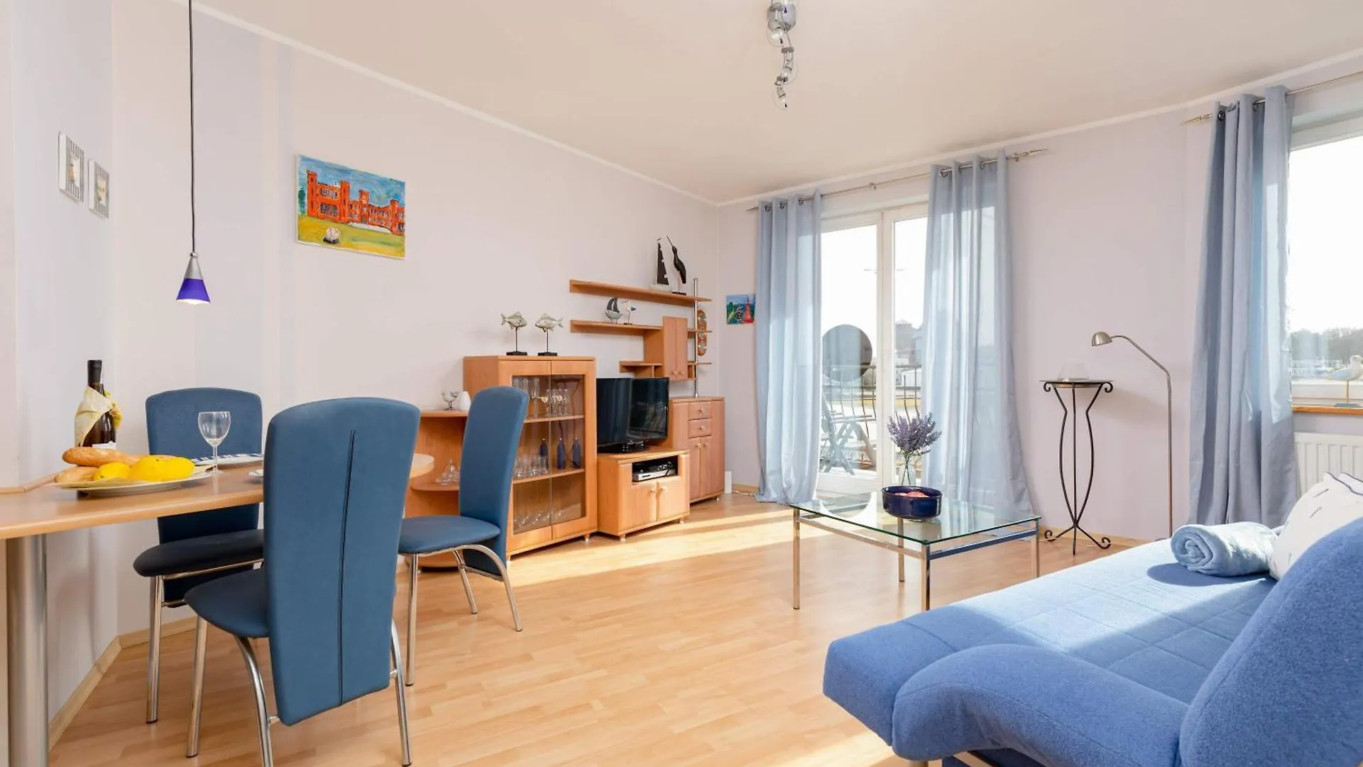 Cosy Apartment With A Balcony Near The Harbour In Kolobrzeg By Noclegi Renters Poland